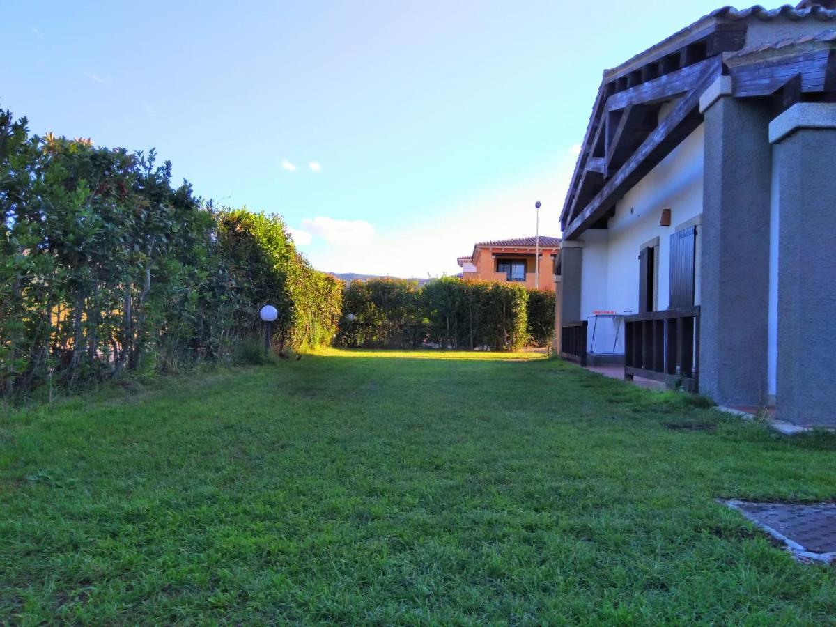 Villa Raffaello Porto San Paolo  Εξωτερικό φωτογραφία
