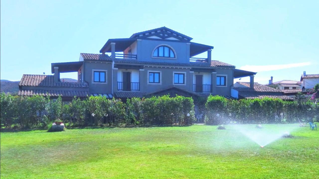 Villa Raffaello Porto San Paolo  Εξωτερικό φωτογραφία